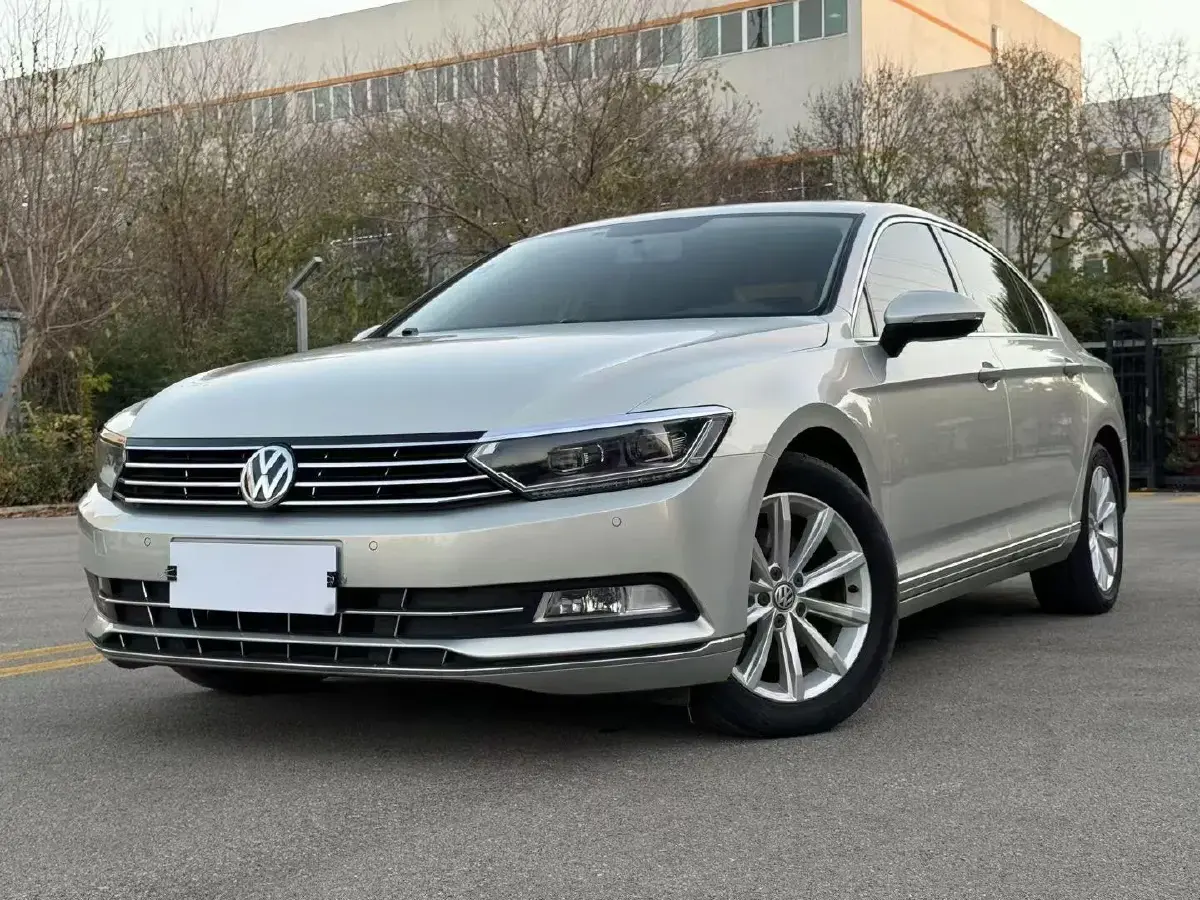 2018 Volkswagen Magotan 1.8T 180HP L4 7DCT