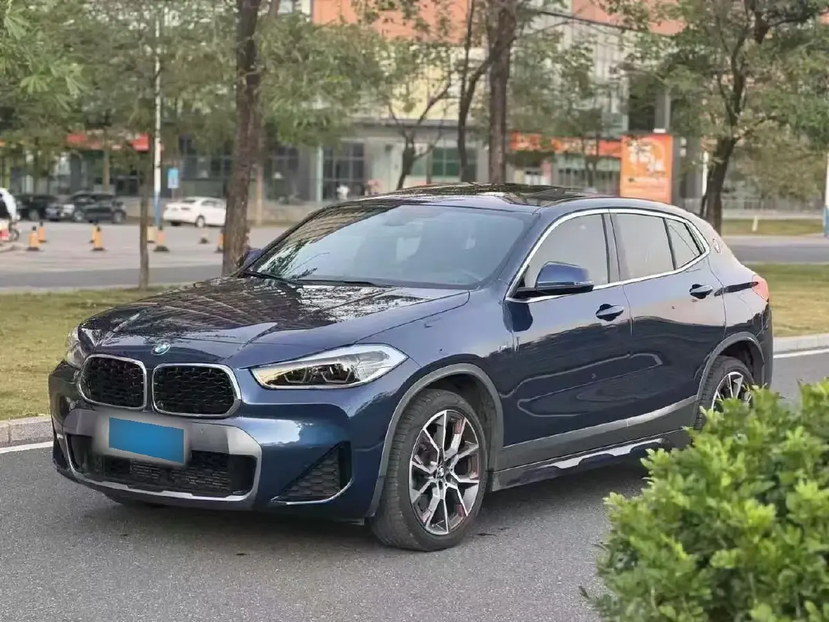 2021 BMW X2 2.0T 192HP L4 7DCT