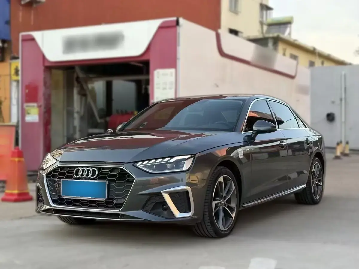 2020 Audi A4L 2.0T 190HP L4 7DCT