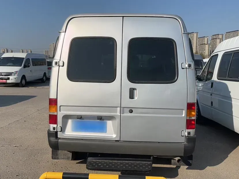 2016 Ford Classic Transit 2.8T 108HP L4 5MT,autocango,china used car exporter,china ev exporter,chinese used car exporter,chinese used ev exporter