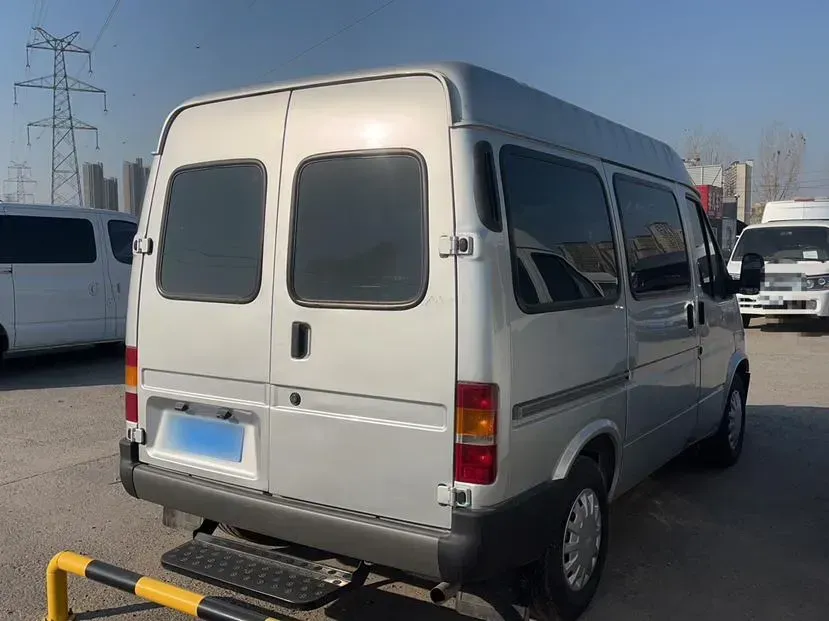 2016 Ford Classic Transit 2.8T 108HP L4 5MT,autocango,china used car exporter,china ev exporter,chinese used car exporter,chinese used ev exporter