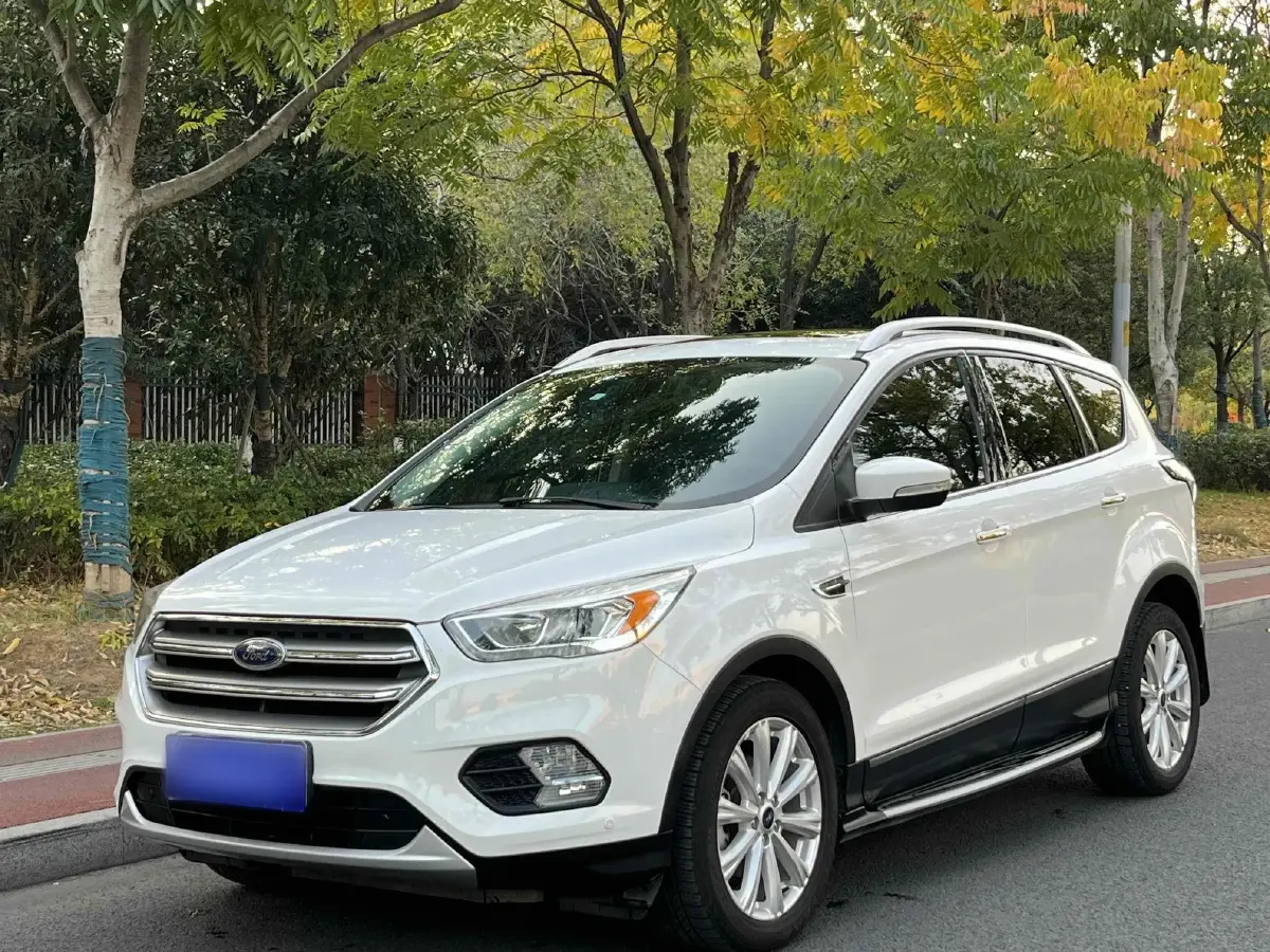 2017 Ford Kuga 1.5T 181HP L4 6AT