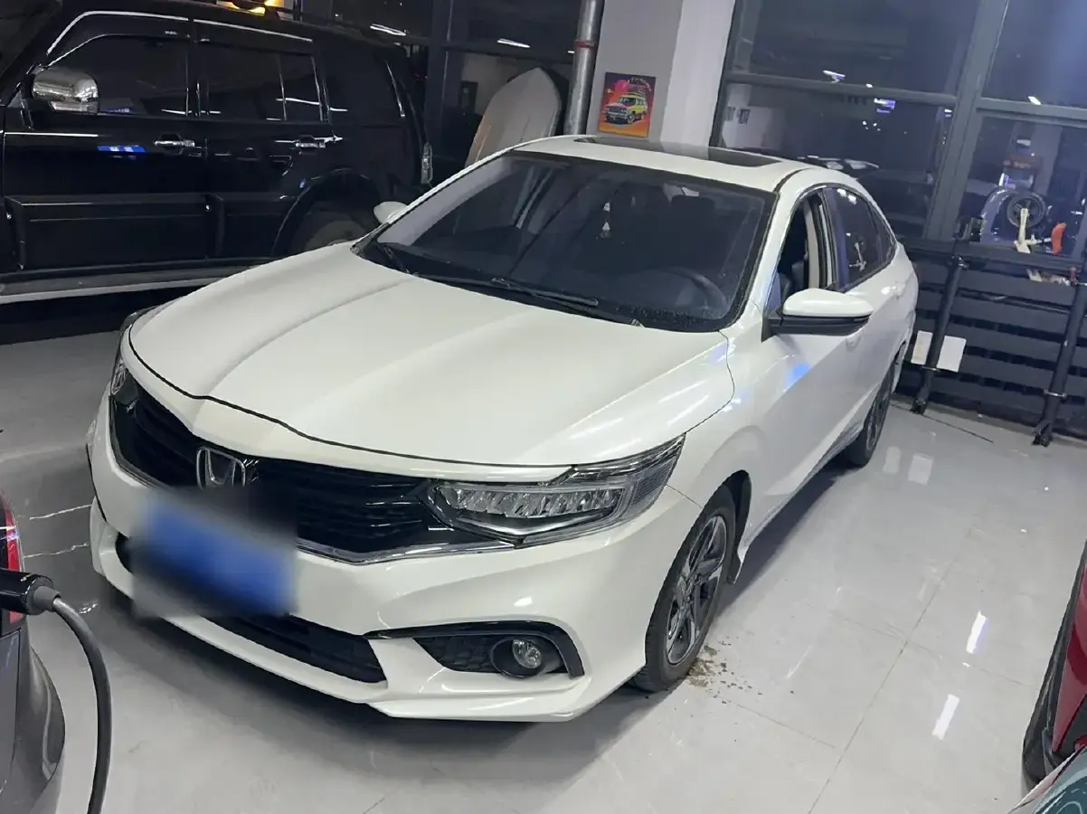 2019 Honda Envix 1.0T 122HP L3 CVT
