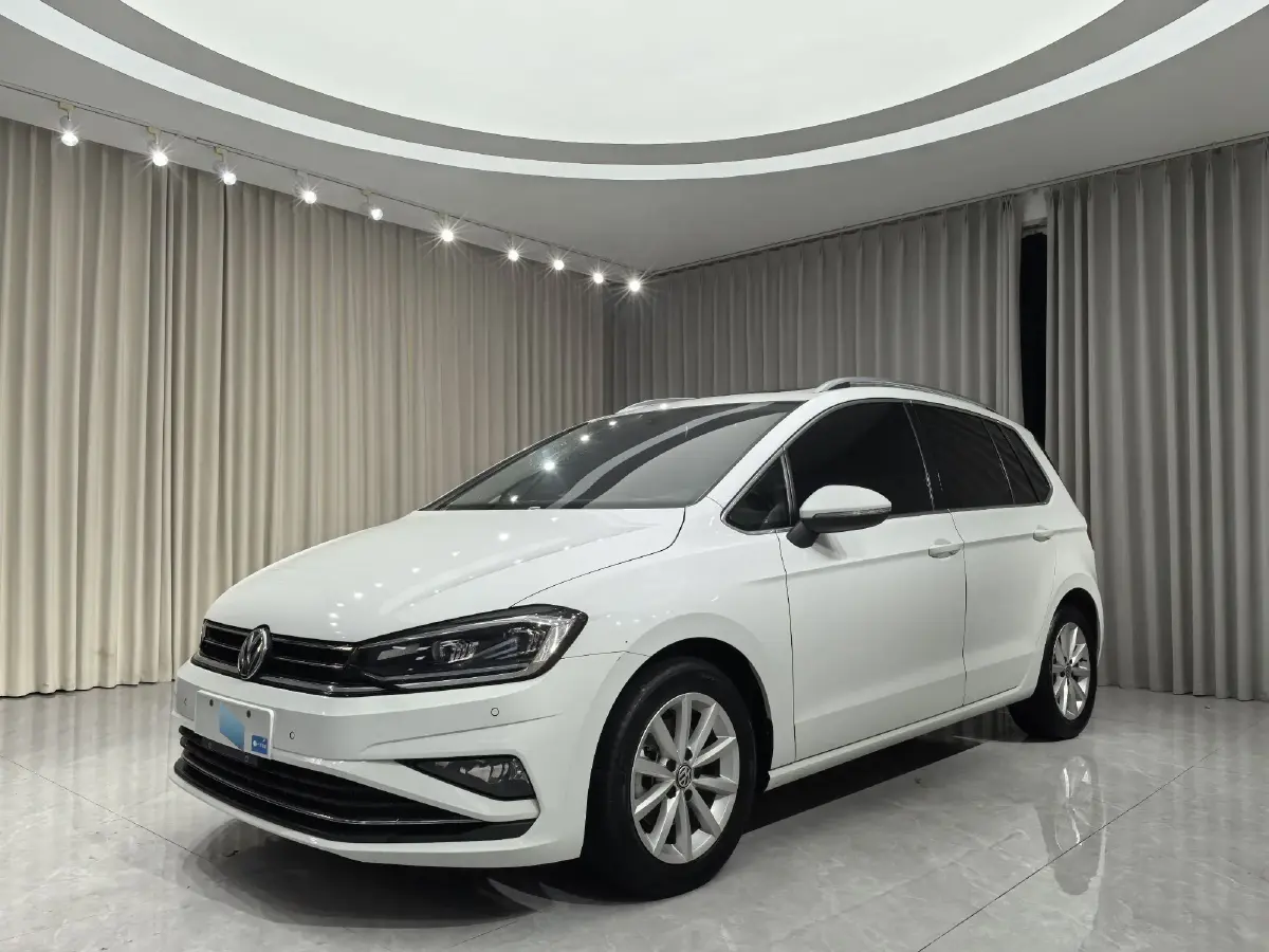 2020 Volkswagen Golf Sportsvan 1.4T 150HP L4 7DCT
