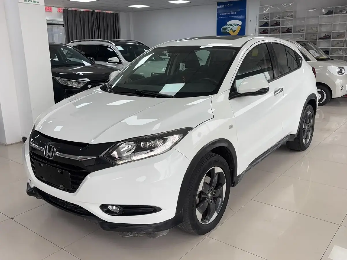 2017 Honda Vezel 1.8L 136HP L4 CVT