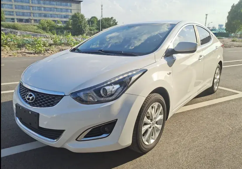 2016 Hyundai Elantra 1.6L 128HP L4 6AT