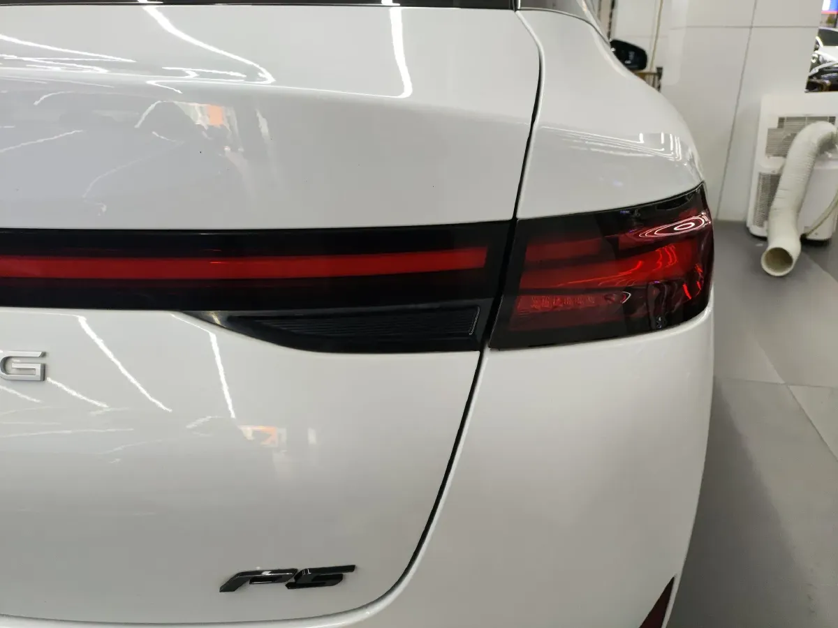 2021 Xpeng P5 BEV 55.9KWH,autocango,china used car exporter,china ev exporter,chinese used car exporter,chinese used ev exporter