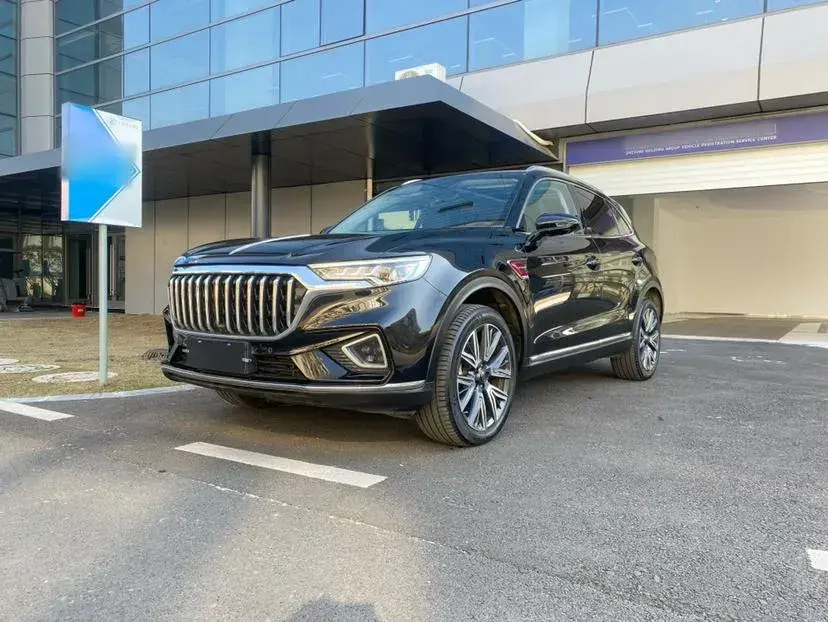 2022 HongQi HS5 2.0T 224HP L4 6AT