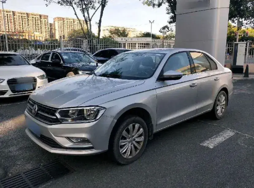 2018 Volkswagen Bora 1.5L 110HP L4 6AT