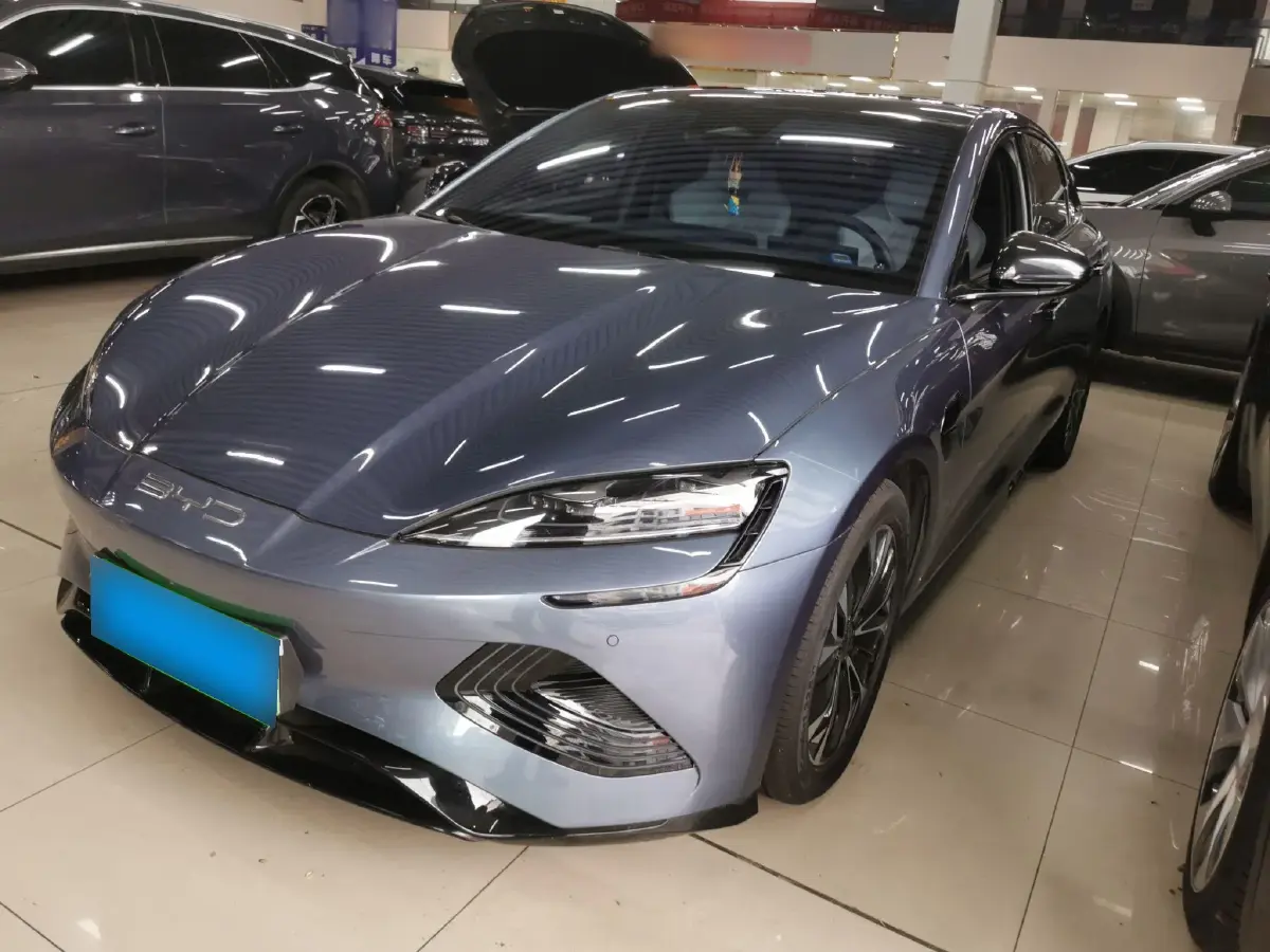 2023 BYD Seal BEV 82.5KWH