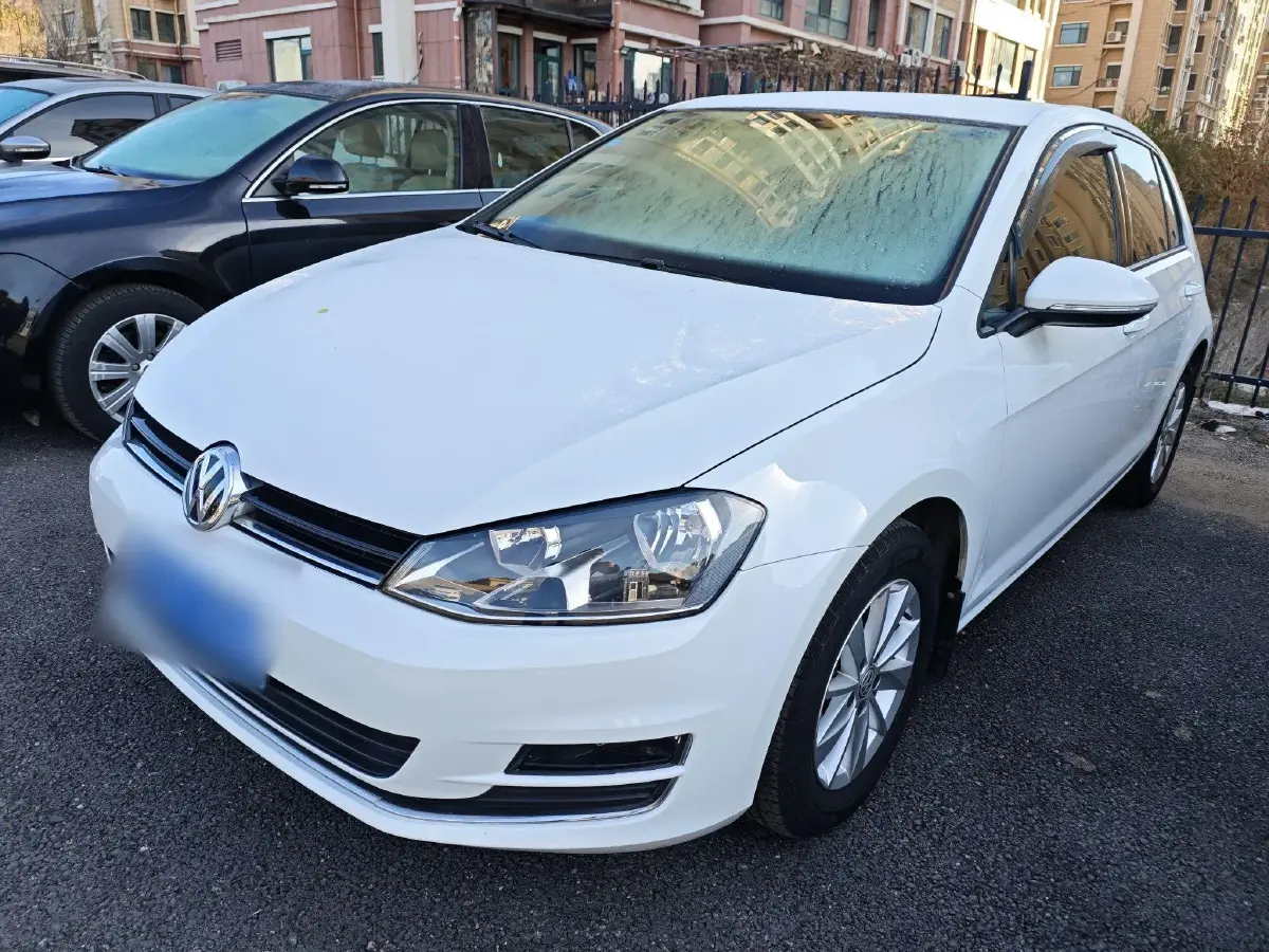 2016 Volkswagen Golf 1.6L 110HP L4 6AT
