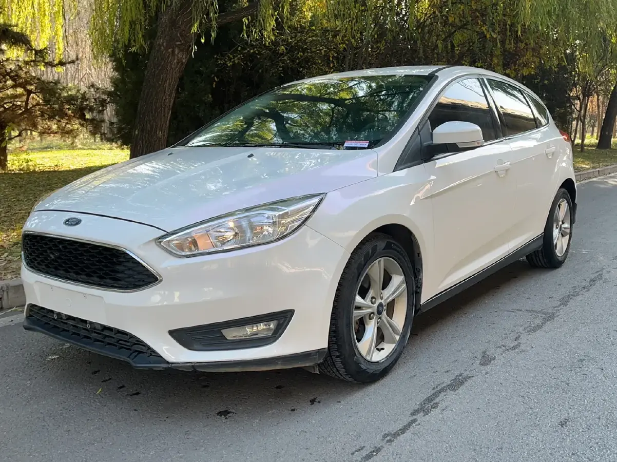 2017 Ford Focus 1.6L 125HP L4 6DCT