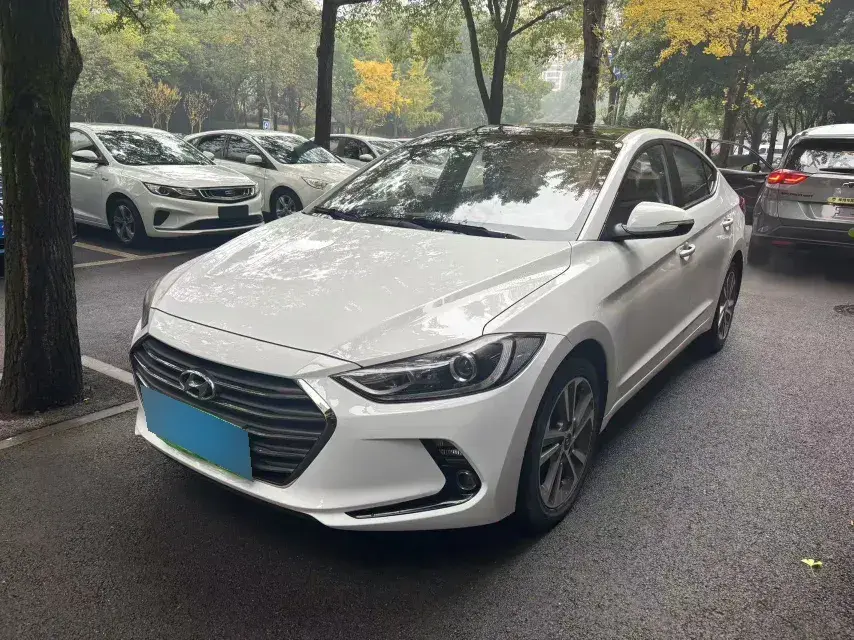 2016 Hyundai Elantra 1.6L 130HP L4 6AT