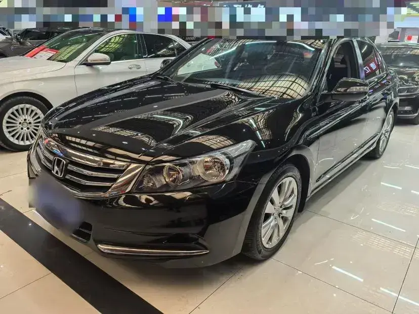 2013 Honda Accord 2.4L 179HP L4 5AT