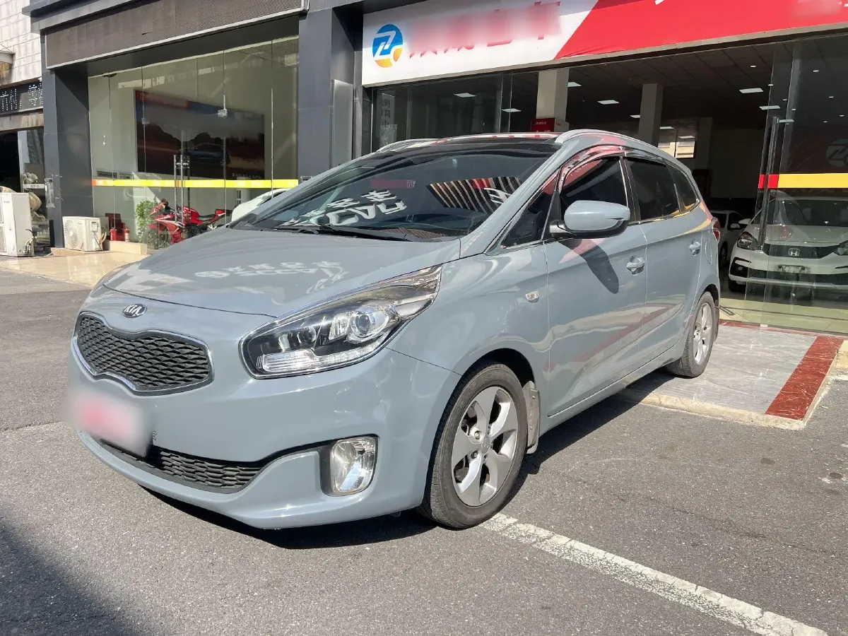 2013 Kia Carens 2.0L 152HP L4 6AT,autocango,china used car exporter,china ev exporter,chinese used car exporter,chinese used ev exporter