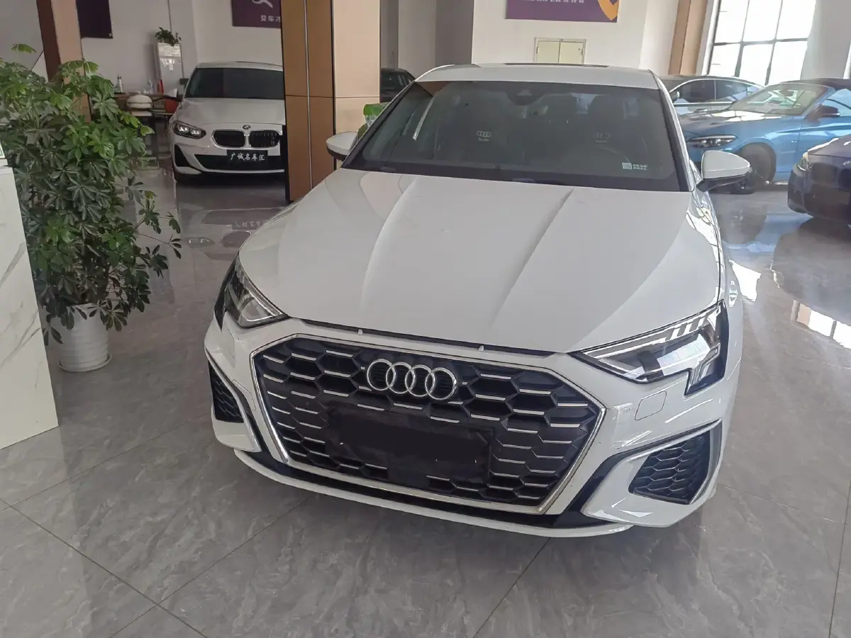 2021 Audi A3 1.4T 150HP L4 7DCT