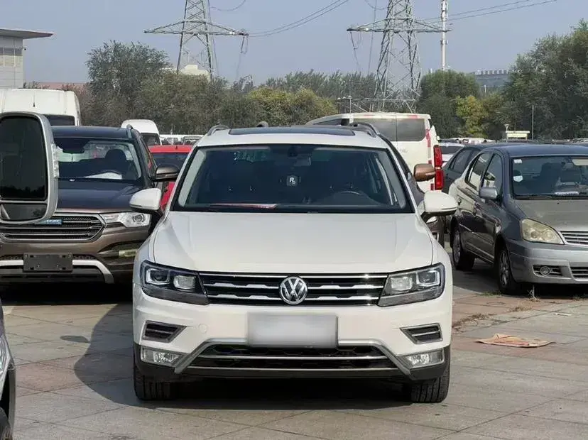 2019 Volkswagen Tiguan L 2.0T 186HP L4 7DCT