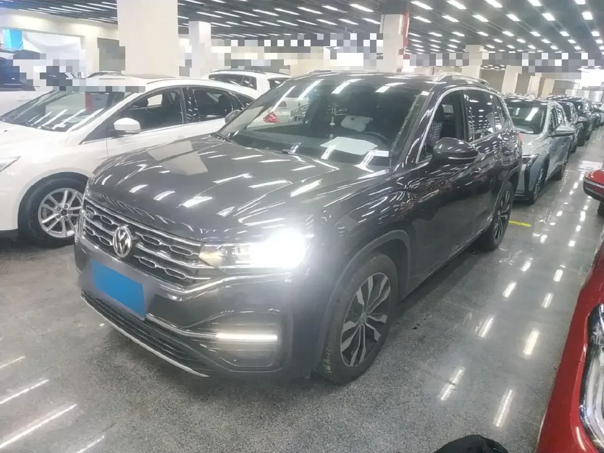 2019 Volkswagen Tayron 2.0T 220HP L4 7DCT