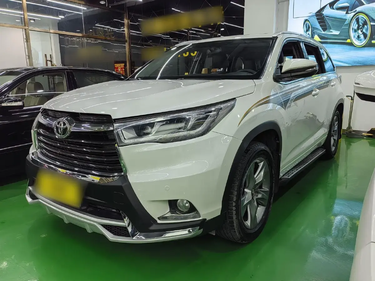 2017 Toyota Highlander 2.0T 220HP L4 6AT