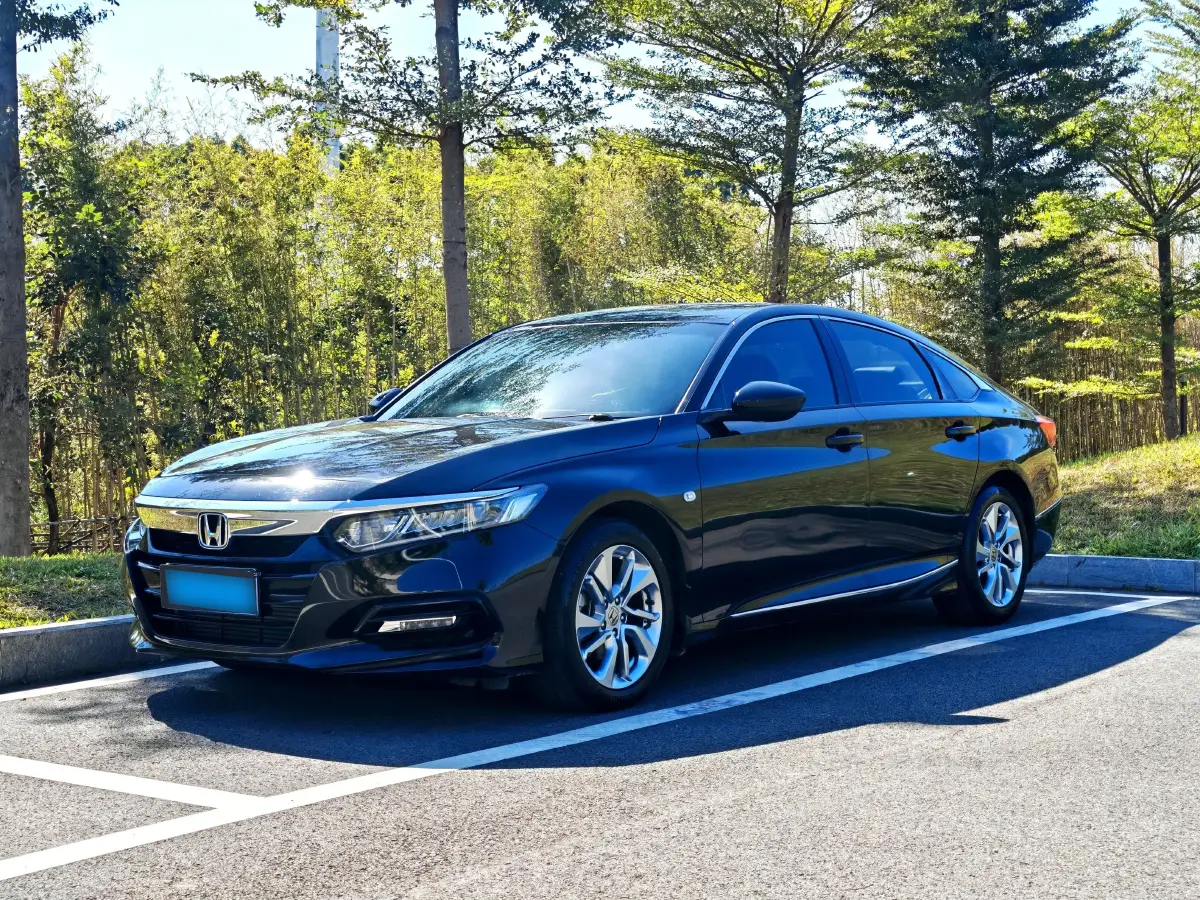 2018 Honda Accord 1.5T 177HP L4 CVT