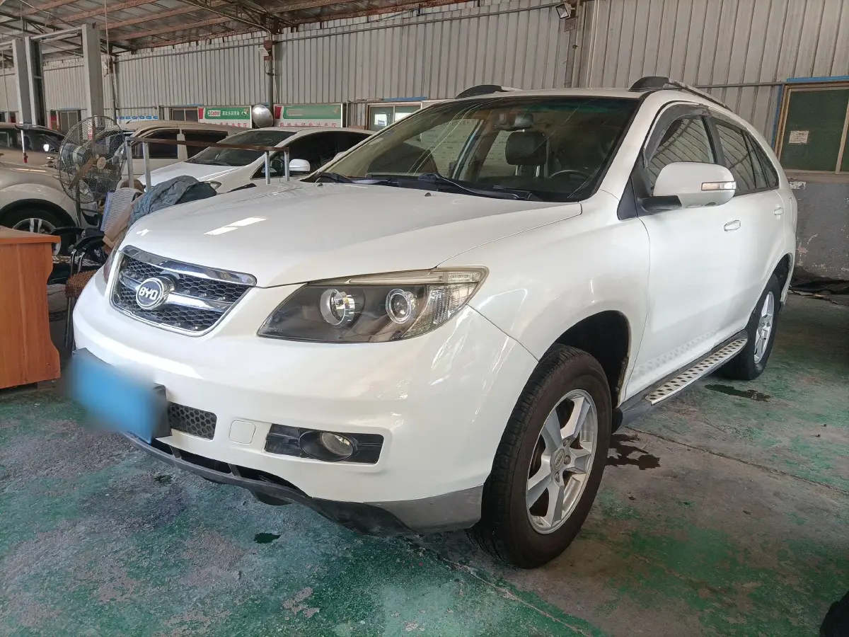 2014 BYD S6 2.0L 140HP L4 5MT