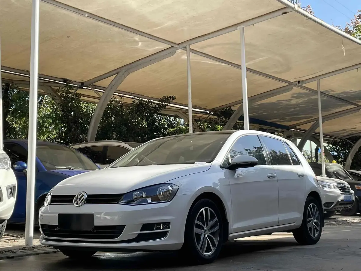 2016 Volkswagen Golf 1.4T 131HP L4 7DCT