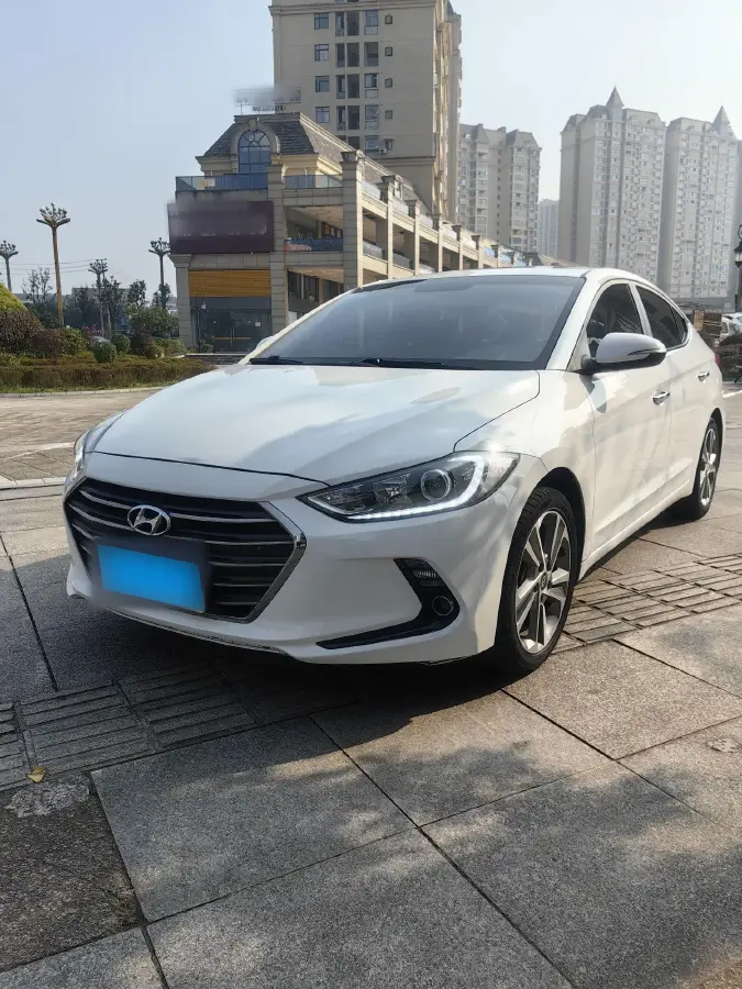 2016 Hyundai Elantra 1.6L 130HP L4 6AT