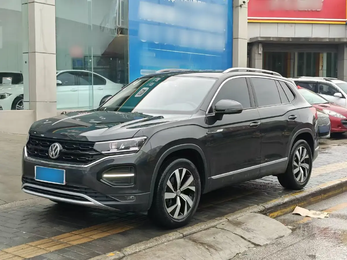 2020 Volkswagen Tayron 2.0T 186HP L4 7DCT