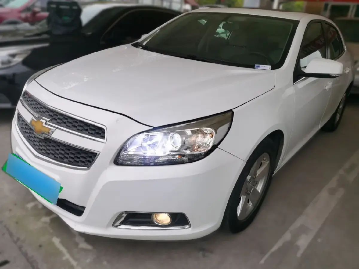 2014 Chevrolet Malibu 2.0L 154HP L4 6AT