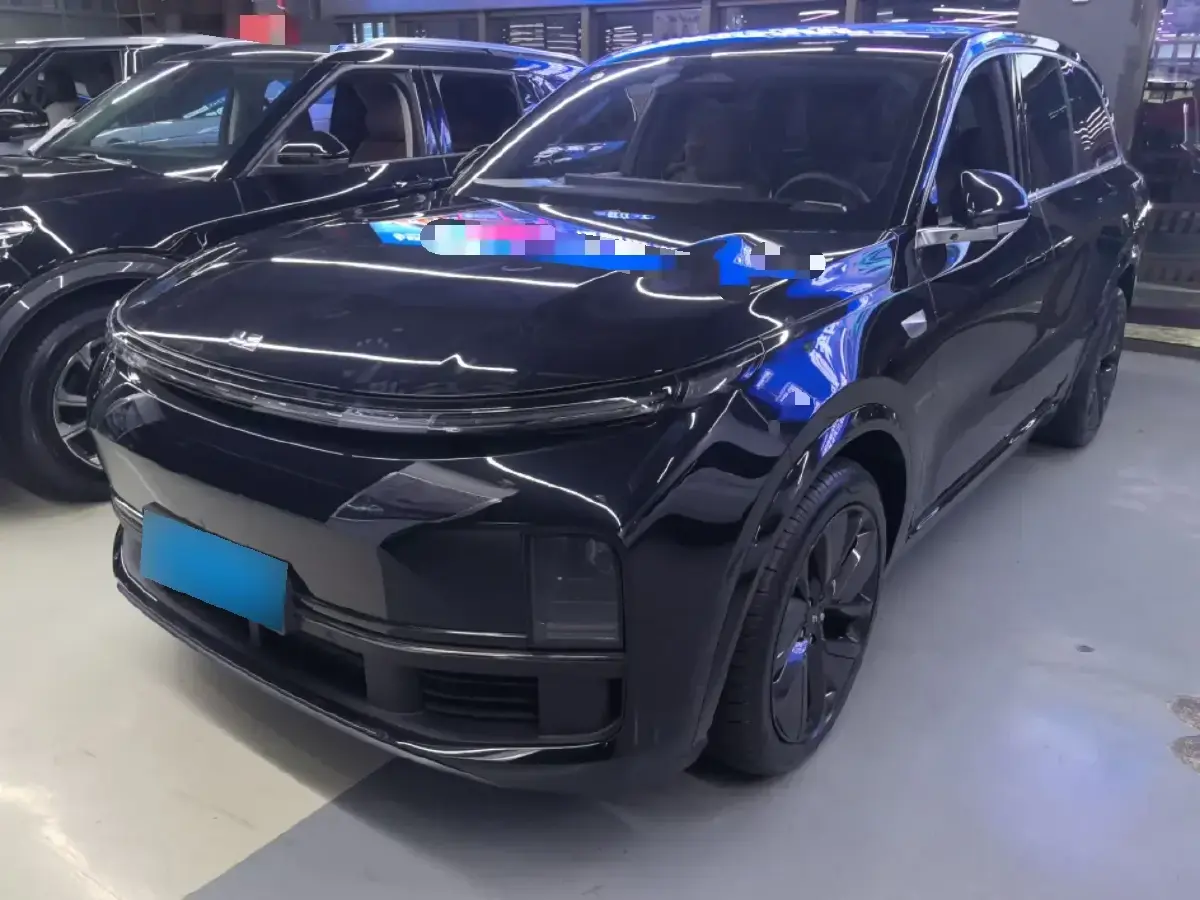 2023 Li L8 Range Extended 154HP REEV 40.9KWH