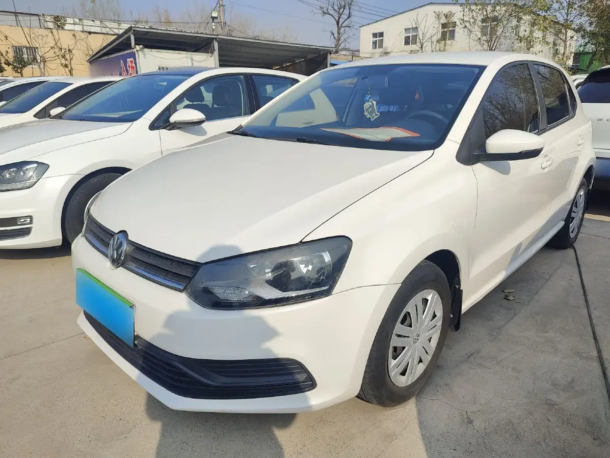2018 Volkswagen Polo 1.5L 110HP L4 6AT