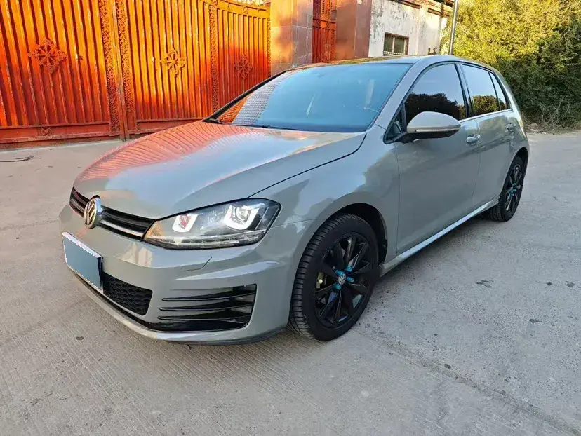 2016 Volkswagen Golf 1.4T 150HP L4 7DCT