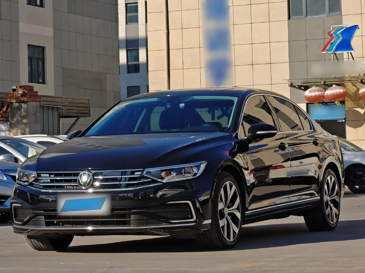 2022 Volkswagen Magotan GTE 1.4T 150HP L4 6DCT PHEV 13KWH