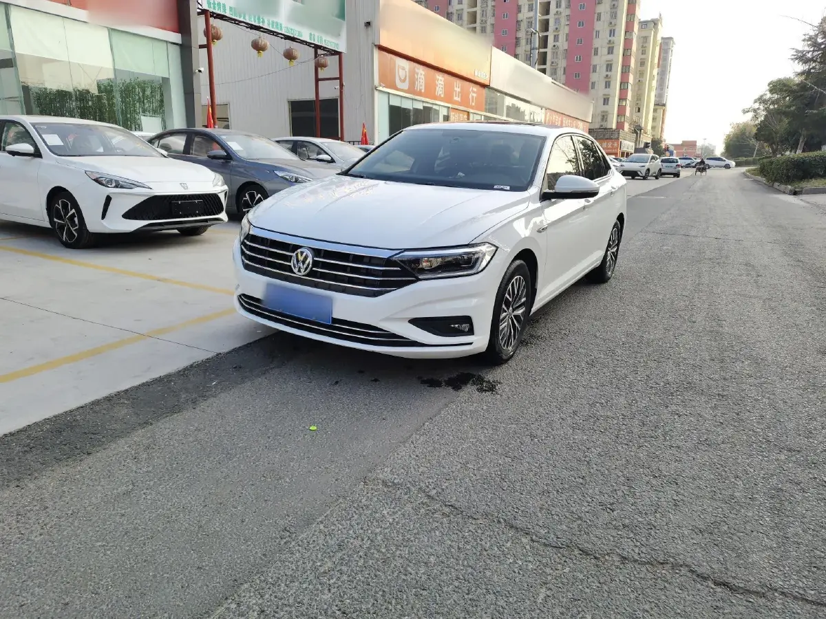 2020 Volkswagen Sagitar 1.4T 150HP L4 7DCT