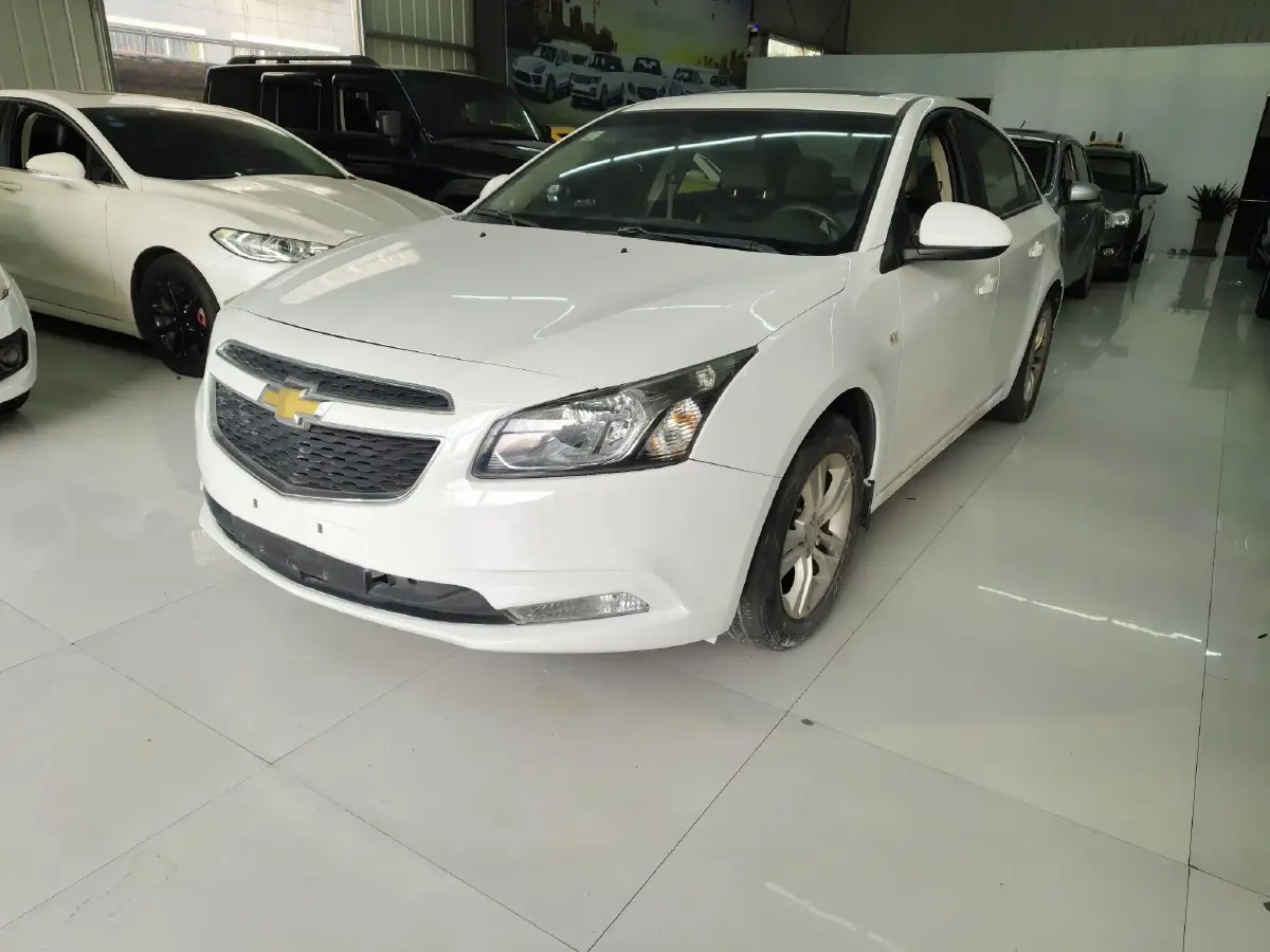 2015 Chevrolet Cruze 1.5L 113HP L4 6AT
