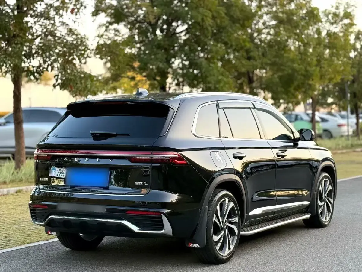 2021 Geely Monjaro 2.0T 218HP L4 7DCT,autocango,china used car exporter,china ev exporter,chinese used car exporter,chinese used ev exporter