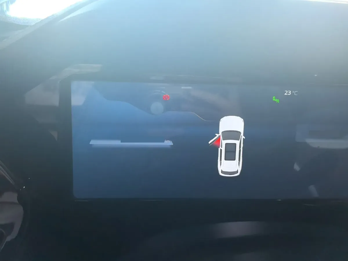 2021 Geely Monjaro 2.0T 218HP L4 7DCT,autocango,china used car exporter,china ev exporter,chinese used car exporter,chinese used ev exporter