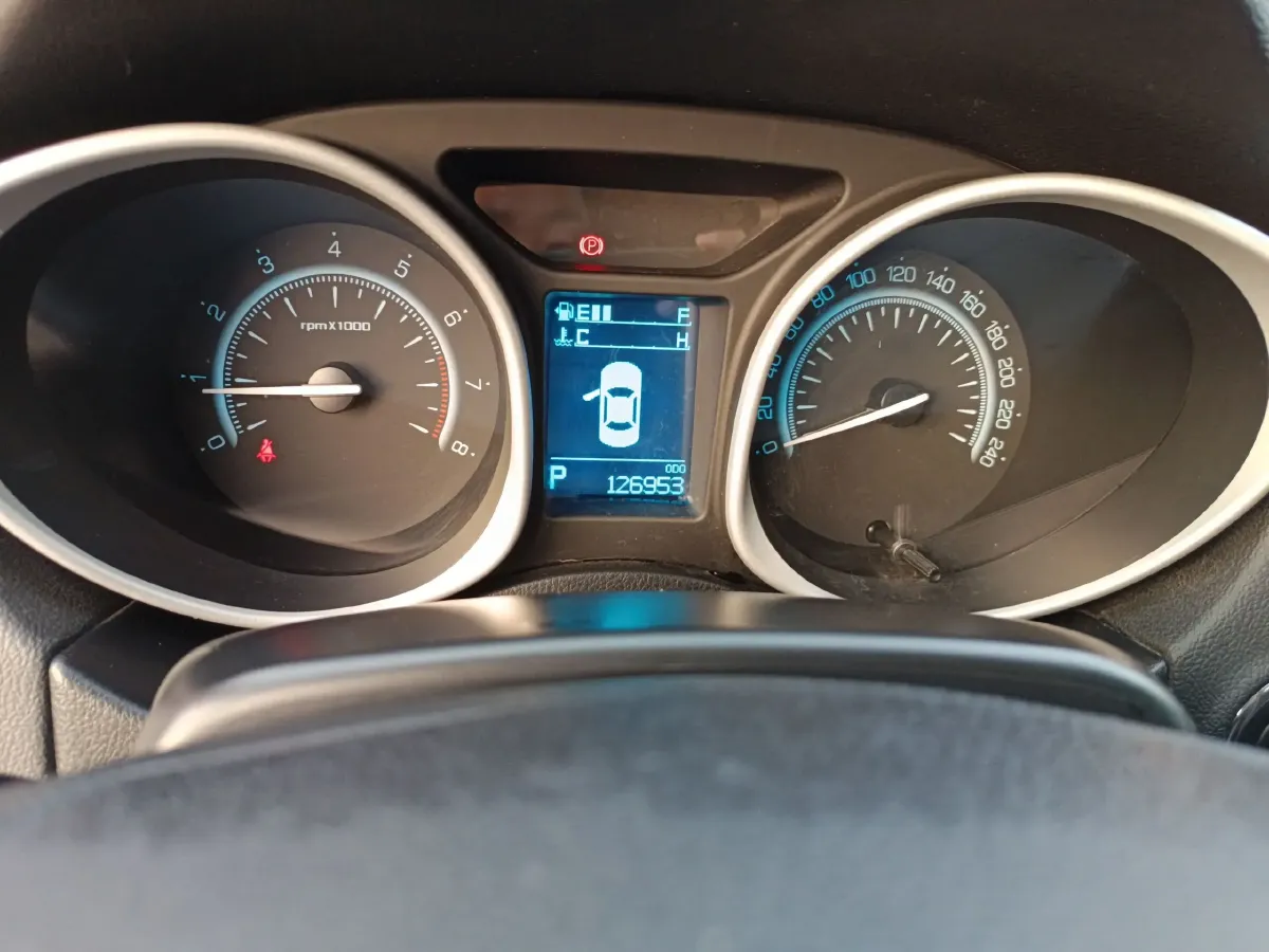 2015 GAC Trumpchi GS5 Super 1.8T 177HP L4 5AT,autocango,china used car exporter,china ev exporter,chinese used car exporter,chinese used ev exporter