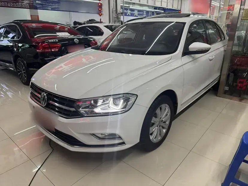 2018 Volkswagen Bora 1.5L 110HP L4 6AT