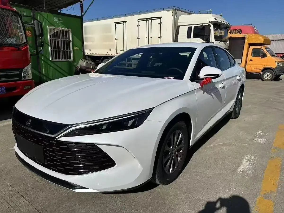 2024 BYD QinL 1.5L 101HP L4 E-CVT PHEV 10.08KWH