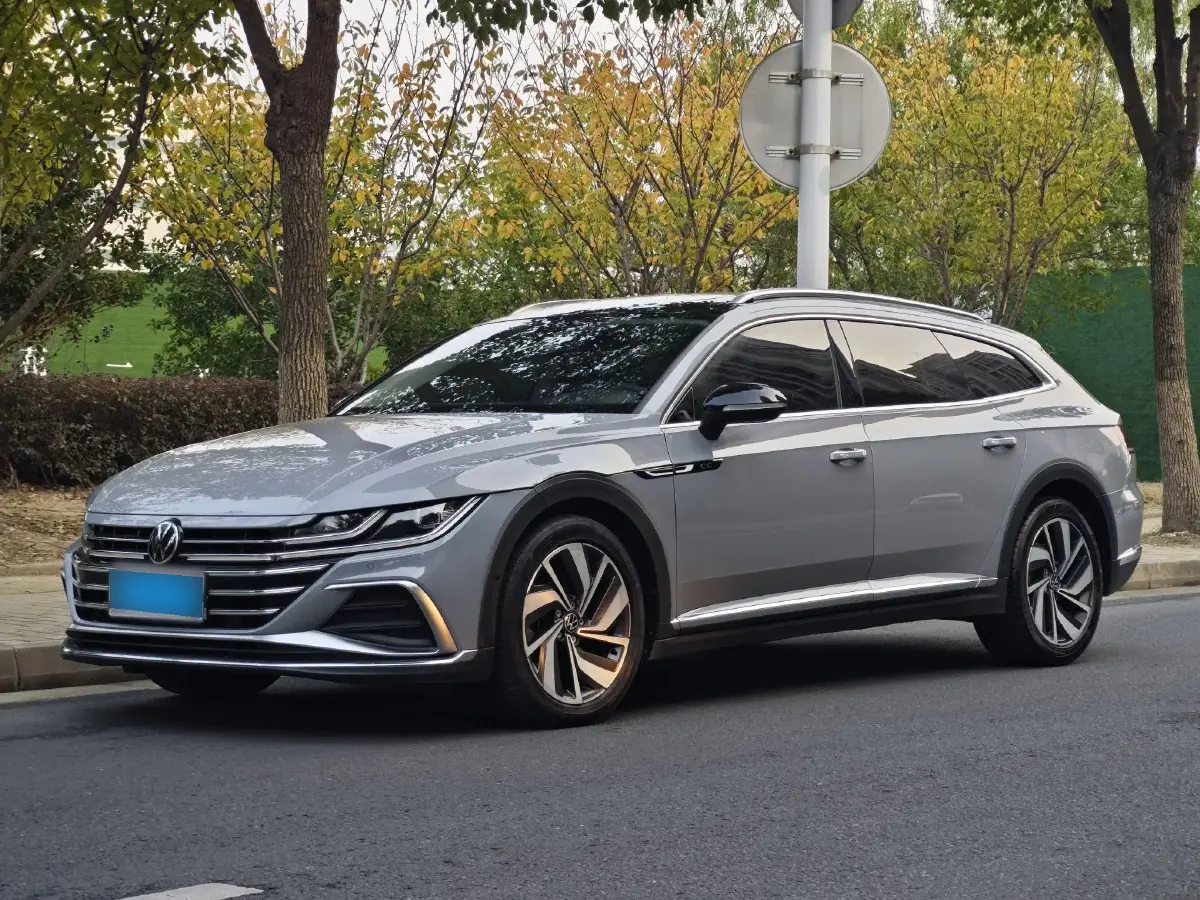 2021 Volkswagen CC 2.0T 220HP L4 7DCT