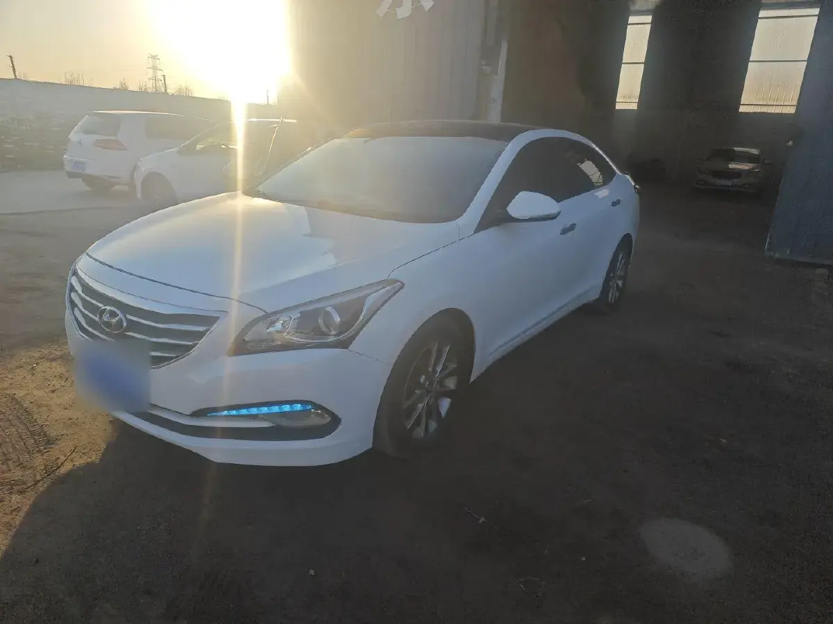2014 Hyundai Mistra 1.8L 143HP L4 6AT