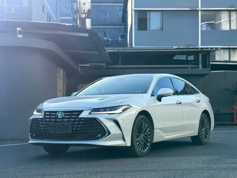 2022 Toyota Avalon 2.0L 178HP L4 CVT