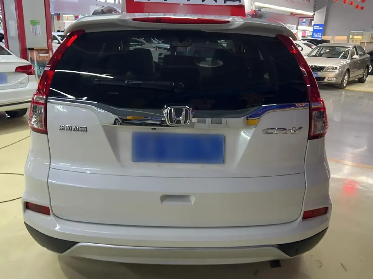 2016 Honda CR-V 2.0L 155HP L4 CVT,autocango,china used car exporter,china ev exporter,chinese used car exporter,chinese used ev exporter