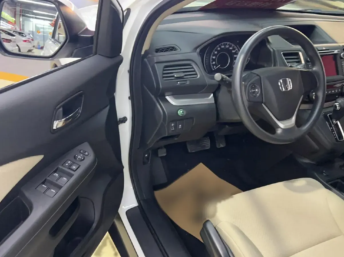 2016 Honda CR-V 2.0L 155HP L4 CVT,autocango,china used car exporter,china ev exporter,chinese used car exporter,chinese used ev exporter