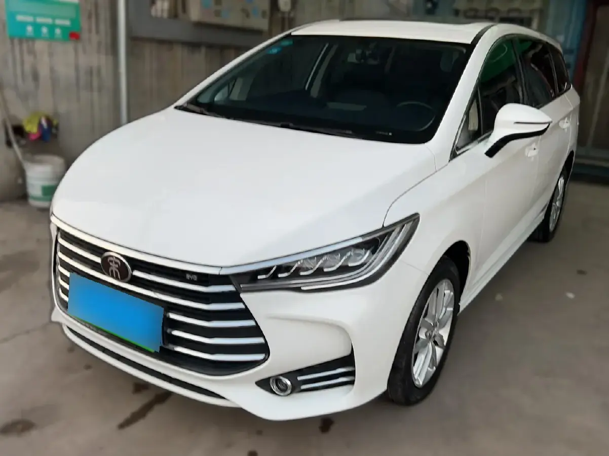 2019 BYD Song MAX 1.5T 160HP L4 6MT