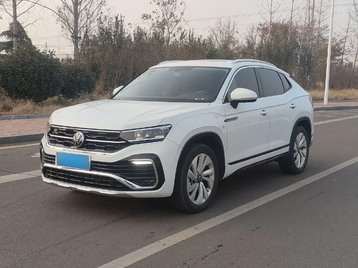2020 Volkswagen Tayron X 2.0T 186HP L4 7DCT