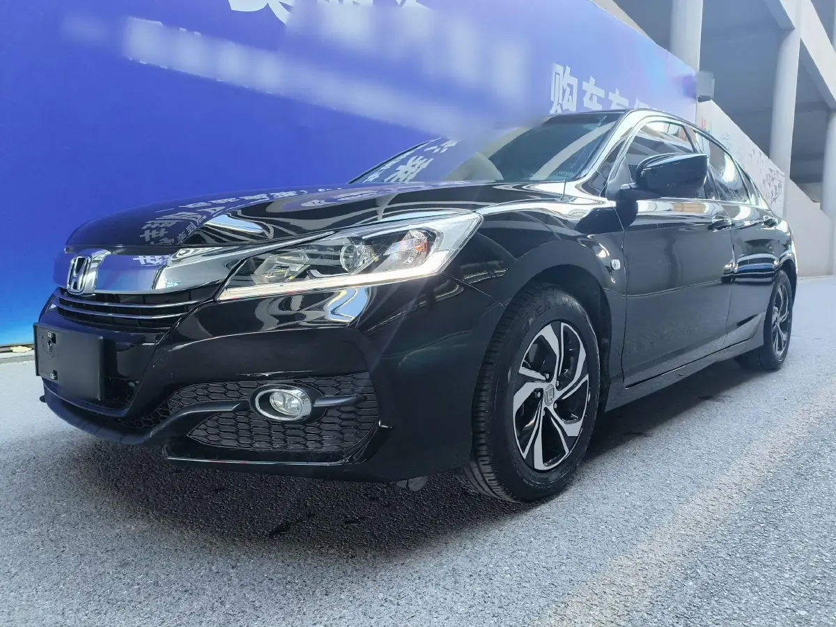2016 Honda Accord 2.0L 155HP L4 CVT
