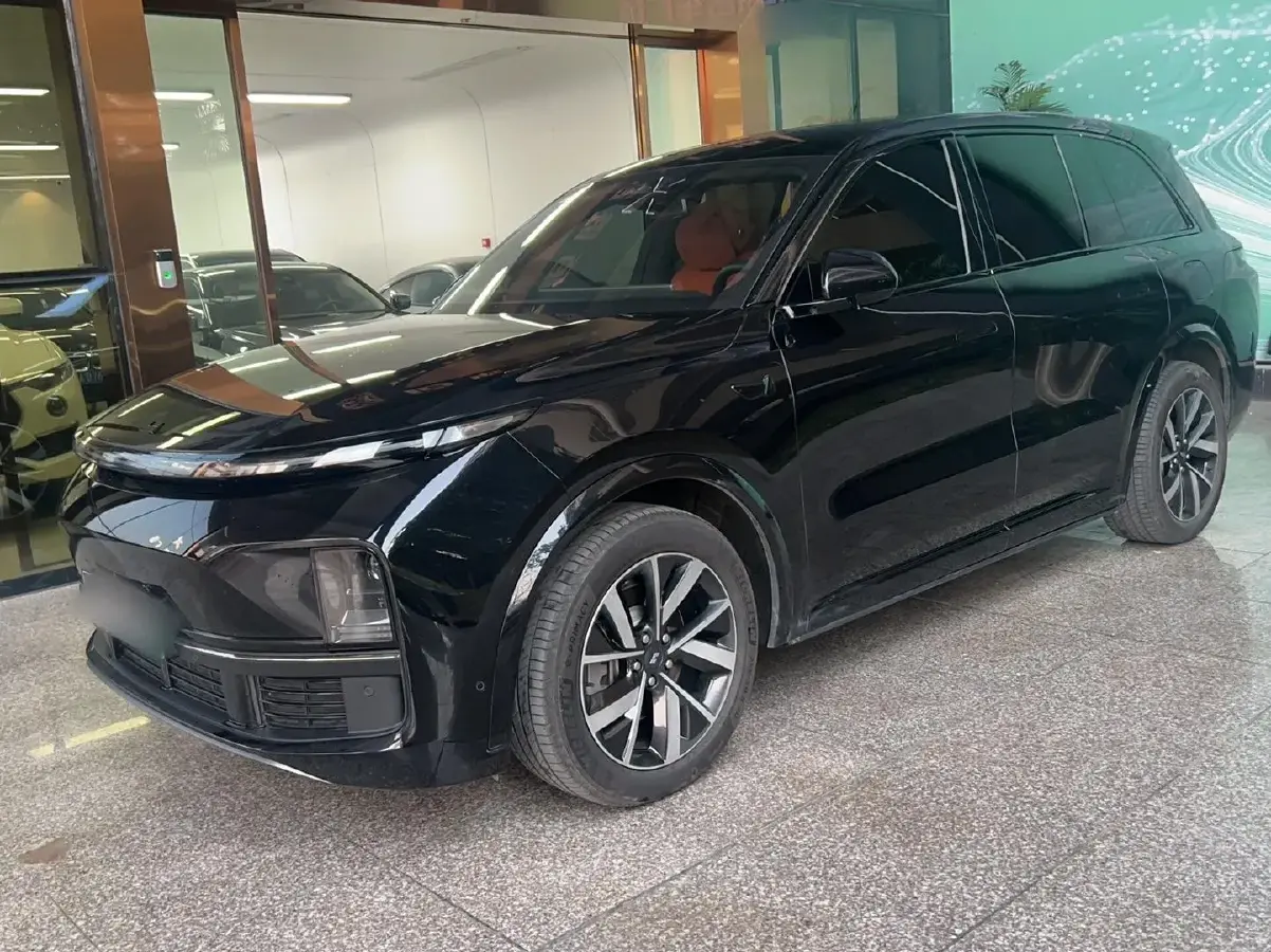 2023 Li L8 Range Extended 154HP REEV 40.9KWH