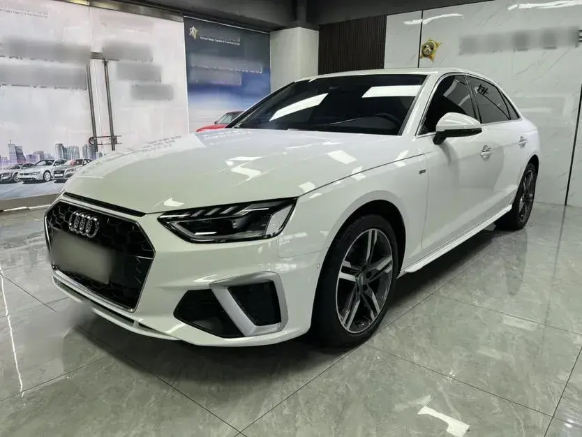 2020 Audi A4L 2.0T 190HP L4 7DCT